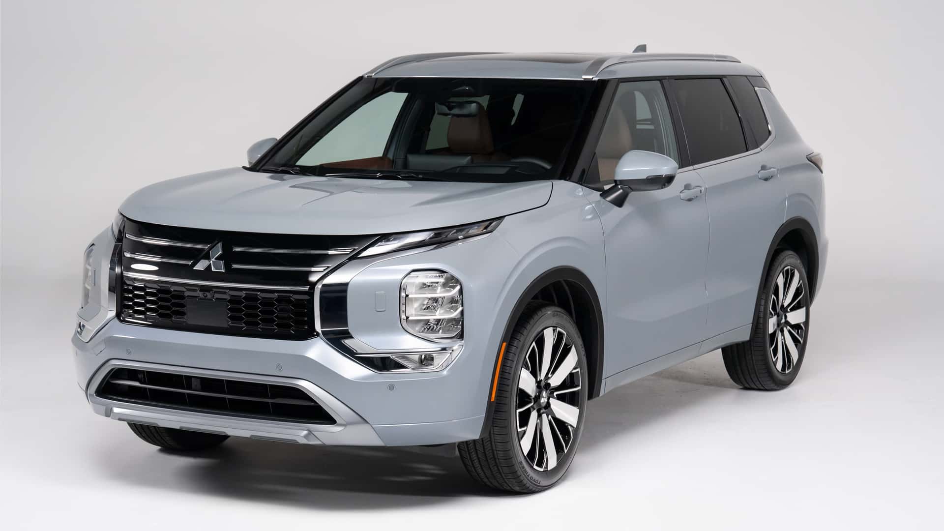 2025-mitsubishi-outlander-first-drive-review (8)