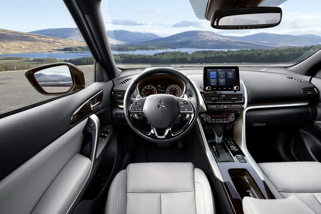24MY_EC_LHD_ MV_interior-a_interior